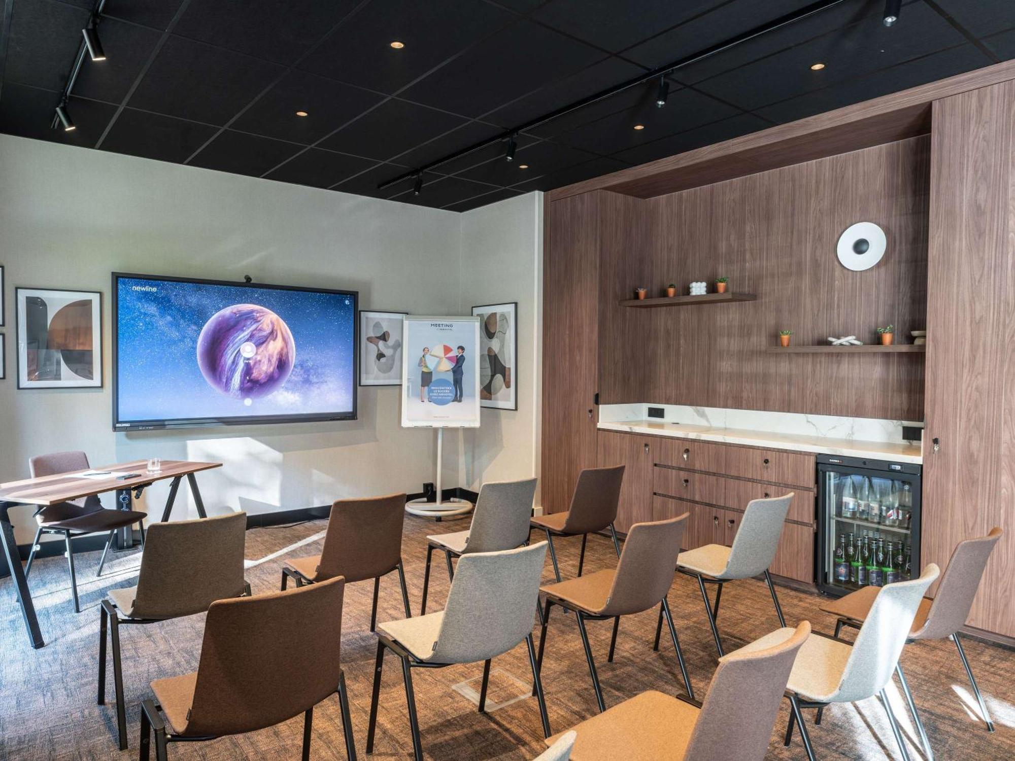 Novotel Nantes Centre Bord De Loire Εξωτερικό φωτογραφία