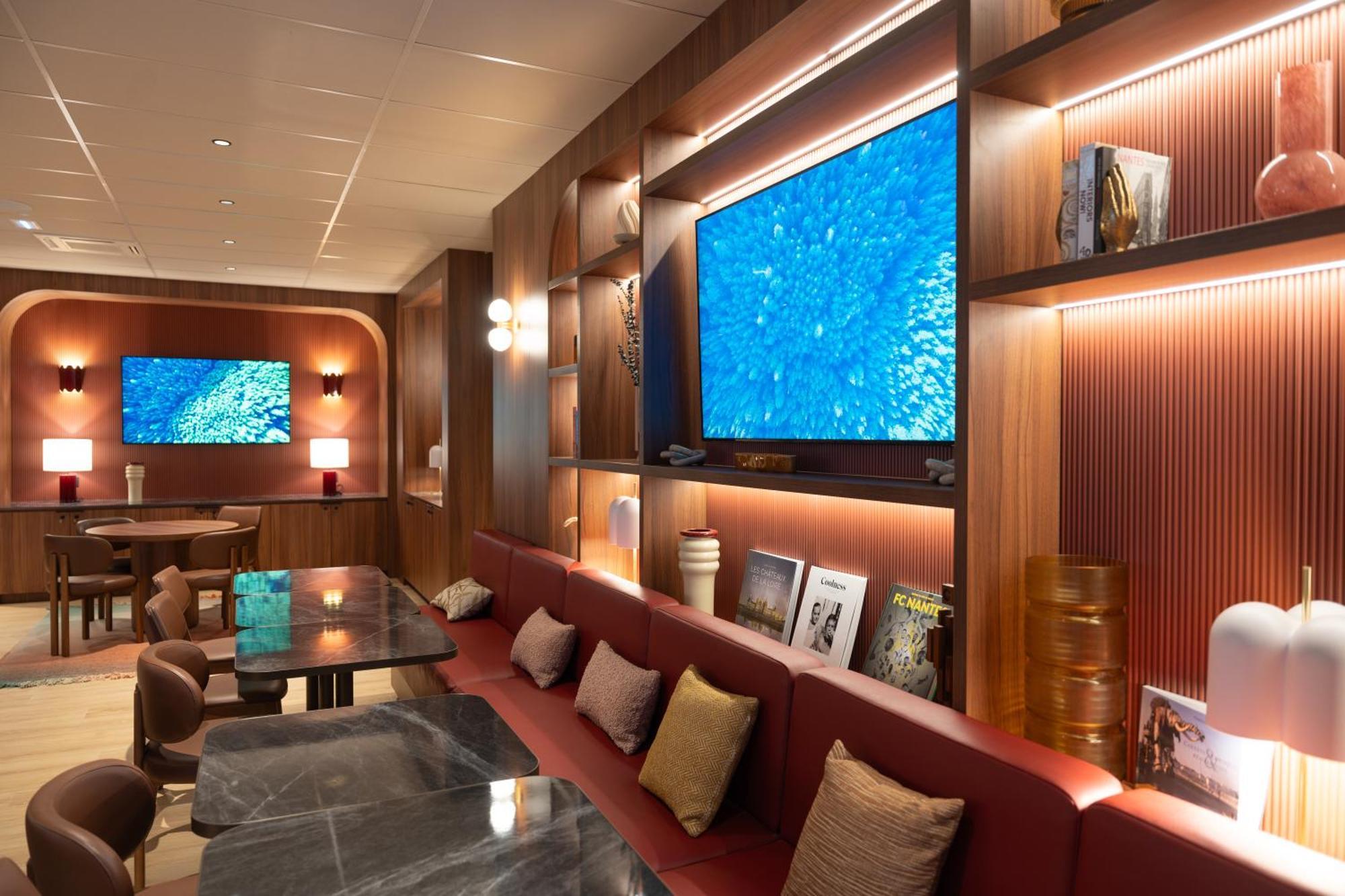 Novotel Nantes Centre Bord De Loire Εξωτερικό φωτογραφία