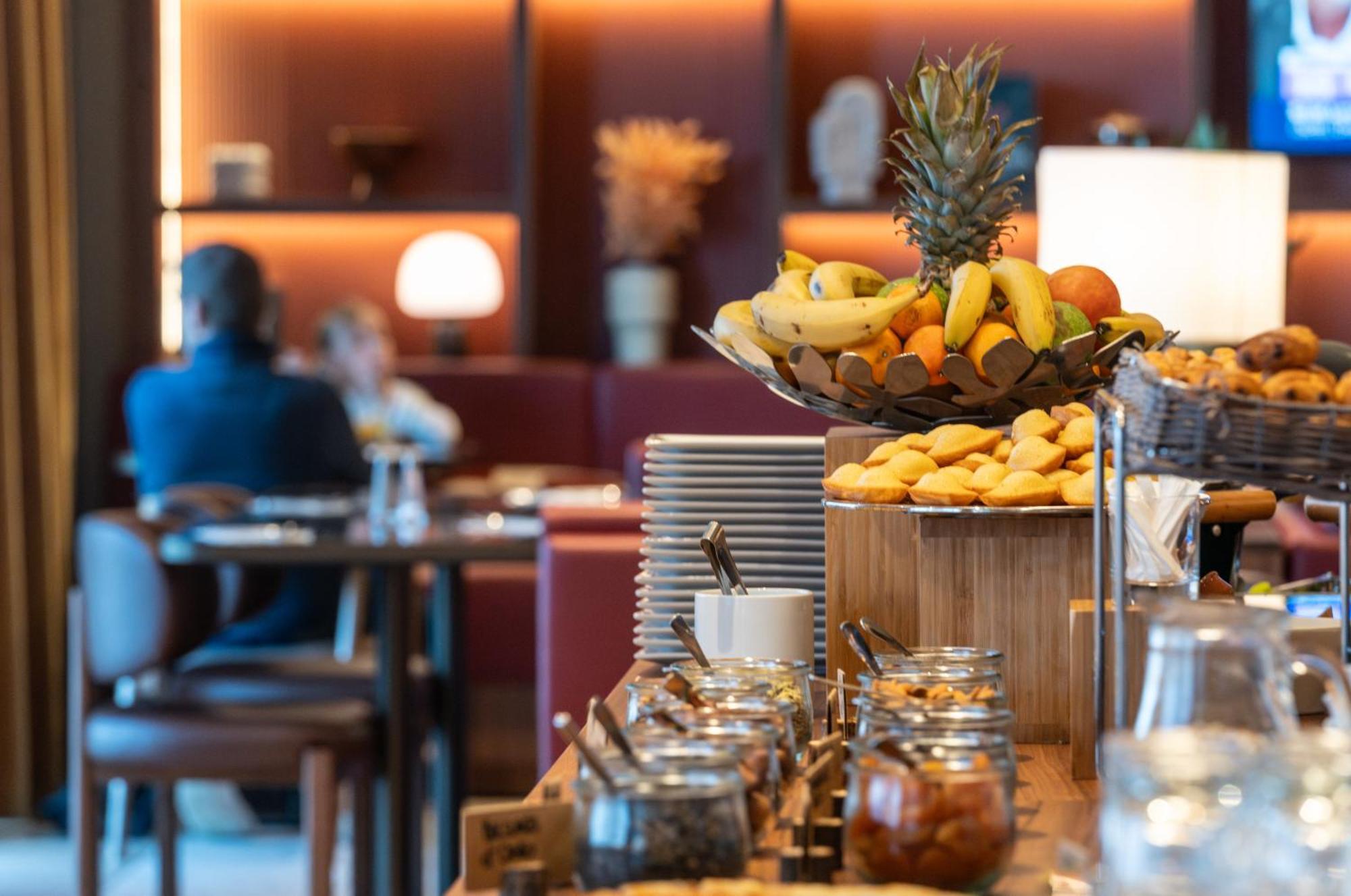 Novotel Nantes Centre Bord De Loire Εξωτερικό φωτογραφία