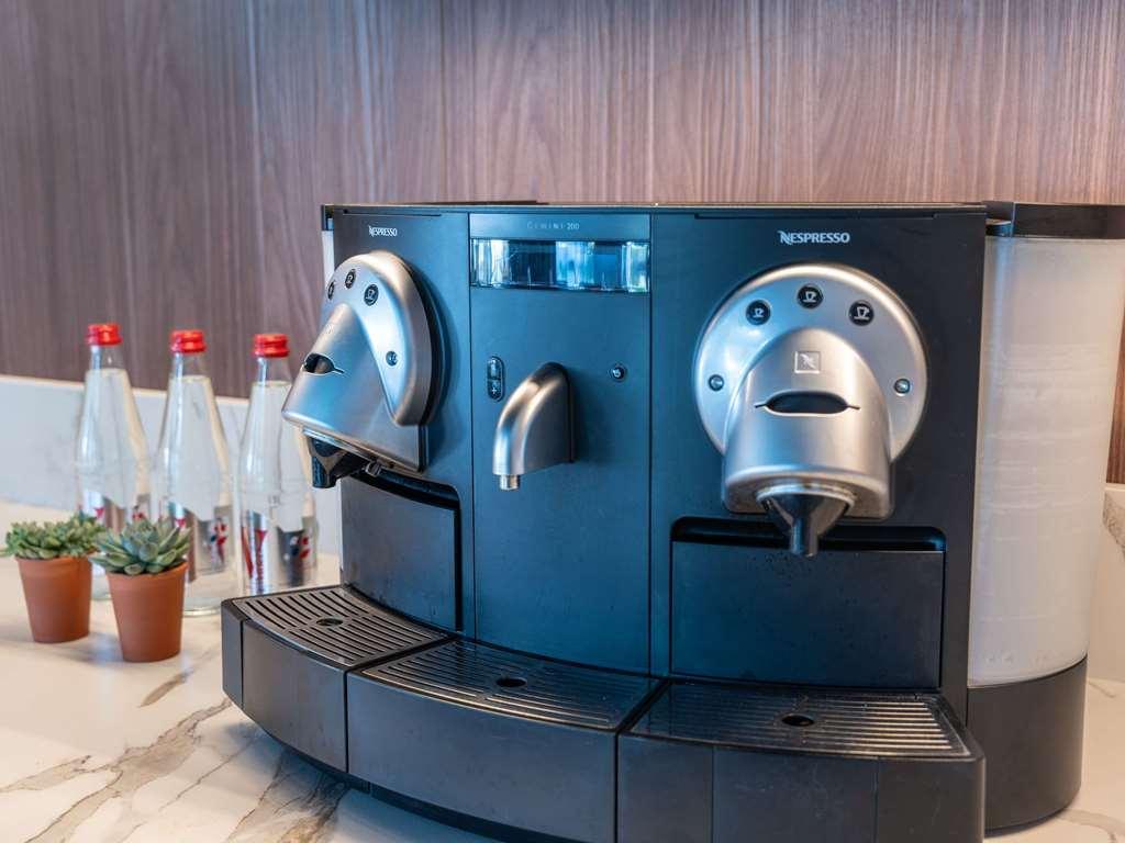 Novotel Nantes Centre Bord De Loire Ανέσεις φωτογραφία